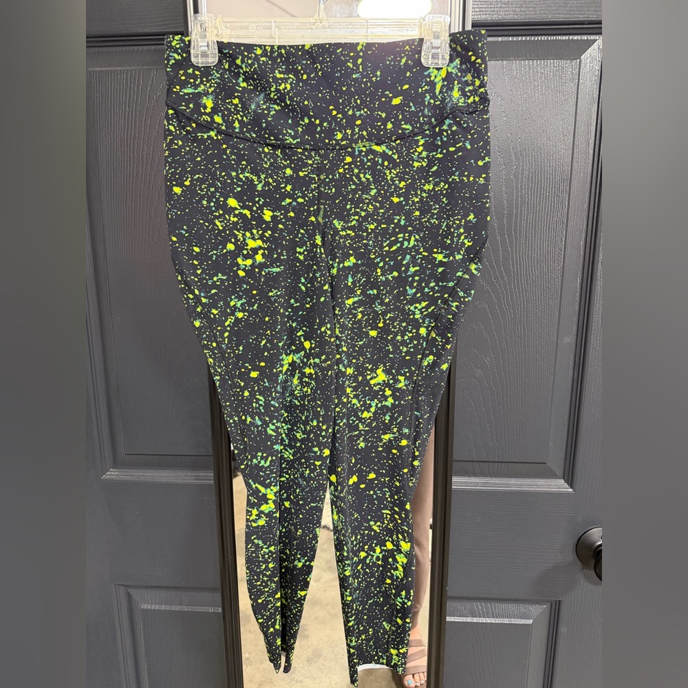 Lululemon Size 12 Black Neon Splatter Print High Rise Leggings